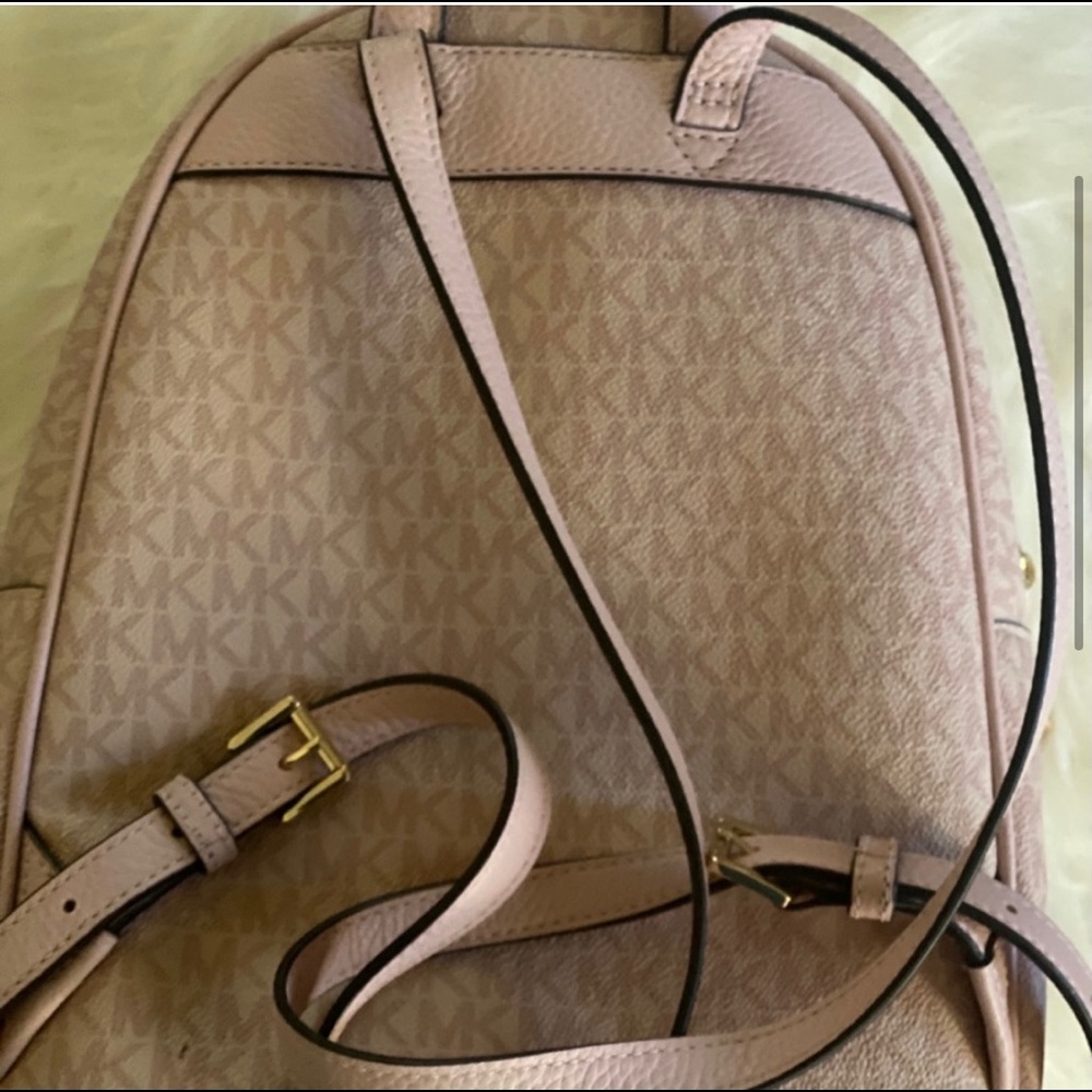 BRAND NEW PINK MICHAEL KORS BACKPACK